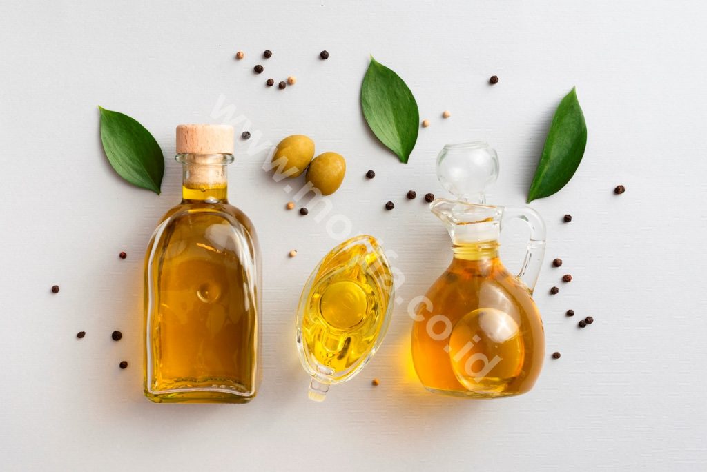 Highly Concentrated Moringa Oil Wholesale